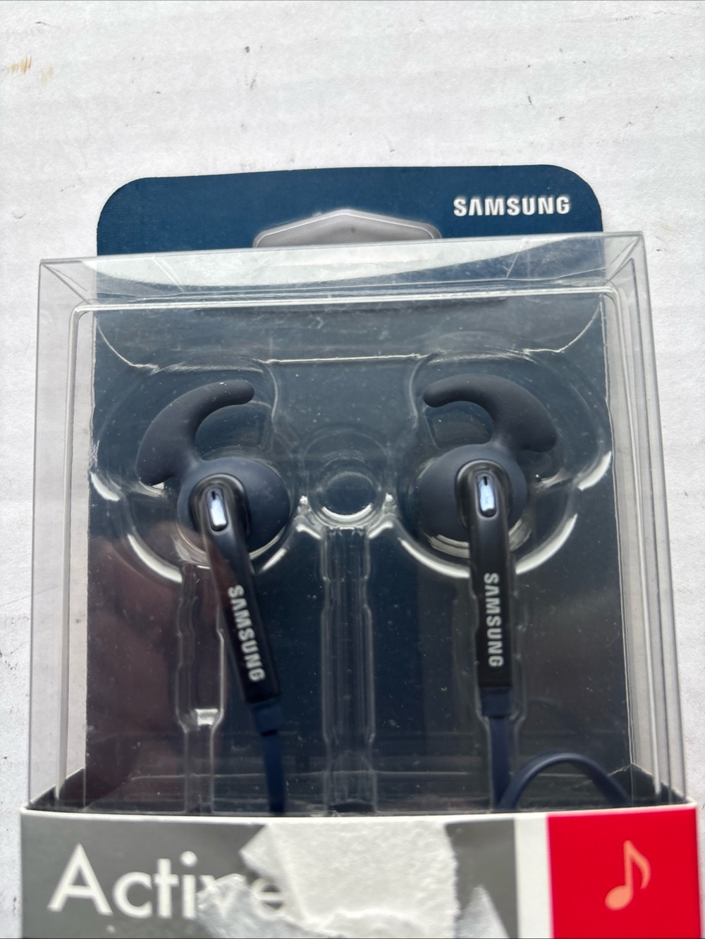 Samsung Black Active In-Ear Headset with Ear Fins